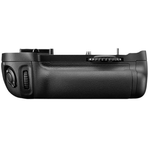 baterãa mãºltiple nikon mb-d14 nuevo Paquete de batería para D600/D610, vista lateral perfil; empuñadura negra texturizada con disparador vertical adicional, multiselector y dial de control, contacto de montaje metálico y ranura para soporte MS-D14 (acepta EN-EL15 o seis AA); fondo blanco. Adecuado para sesiones fotográficas prolongadas.