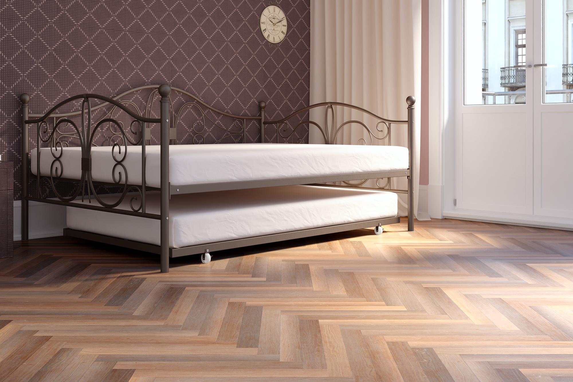 DHP Bombay Full Size Metal Daybed and Twin Size Trundle, Bronze