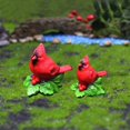 thumbnail image 1 of Colección de decoración de figuras de pájaros, escultura de animal en miniatura, estatua de pájaro rojo para patio, balcón, jardín y hogar. 2 piezas, 1 of 8