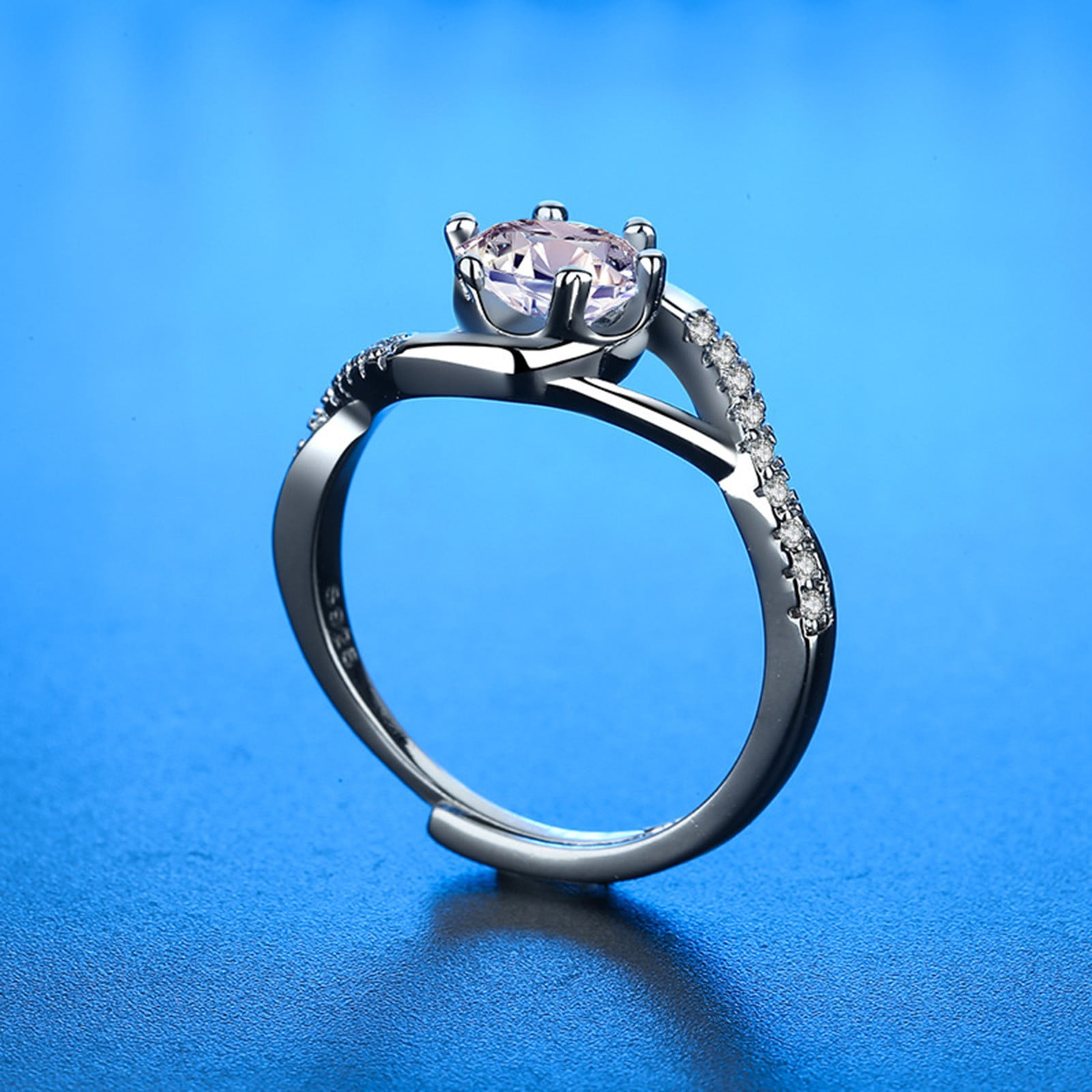 Janai shop engagement rings