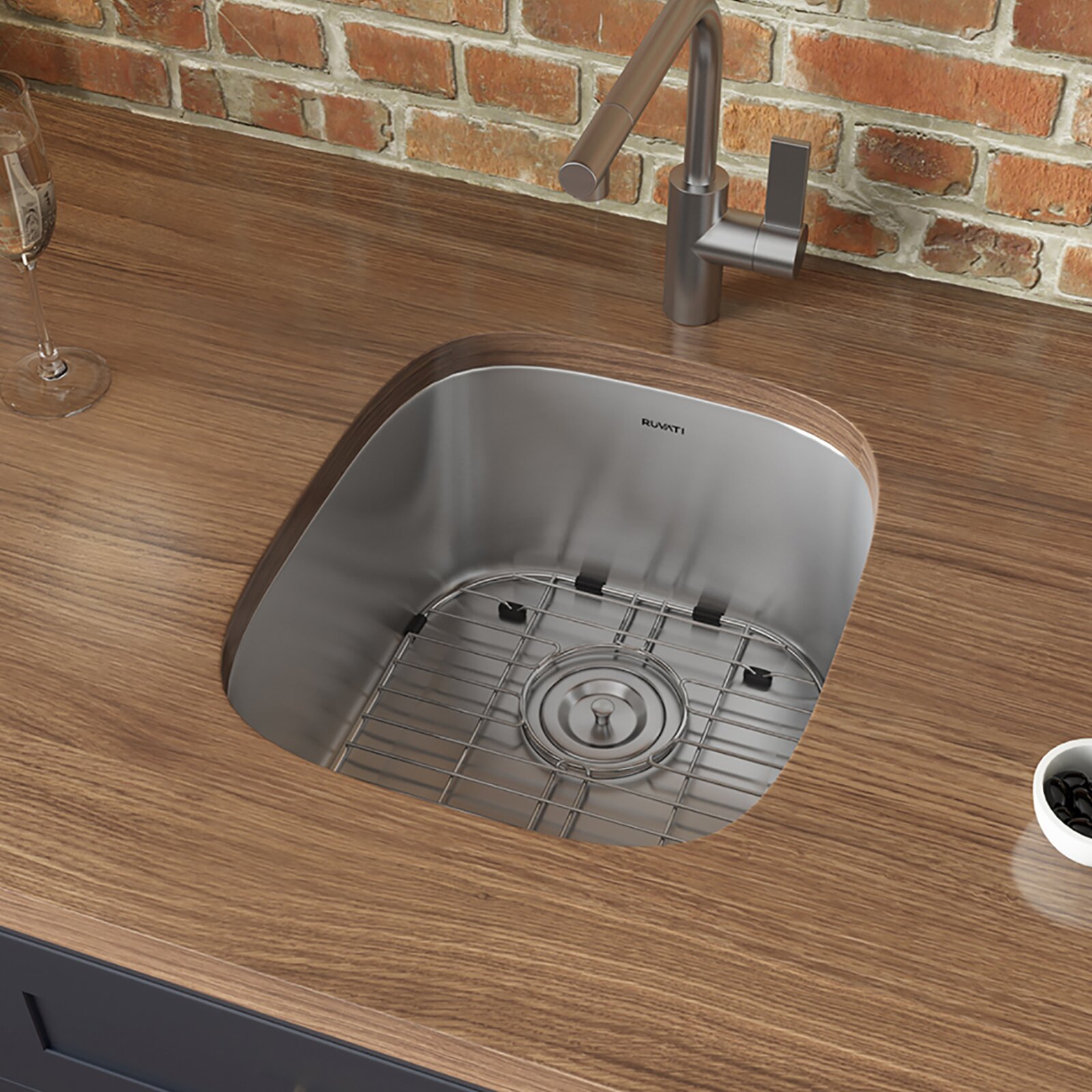 Parmi 18" L x 16" W Undermount Kitchen Sink with Basket Strainer, Easy