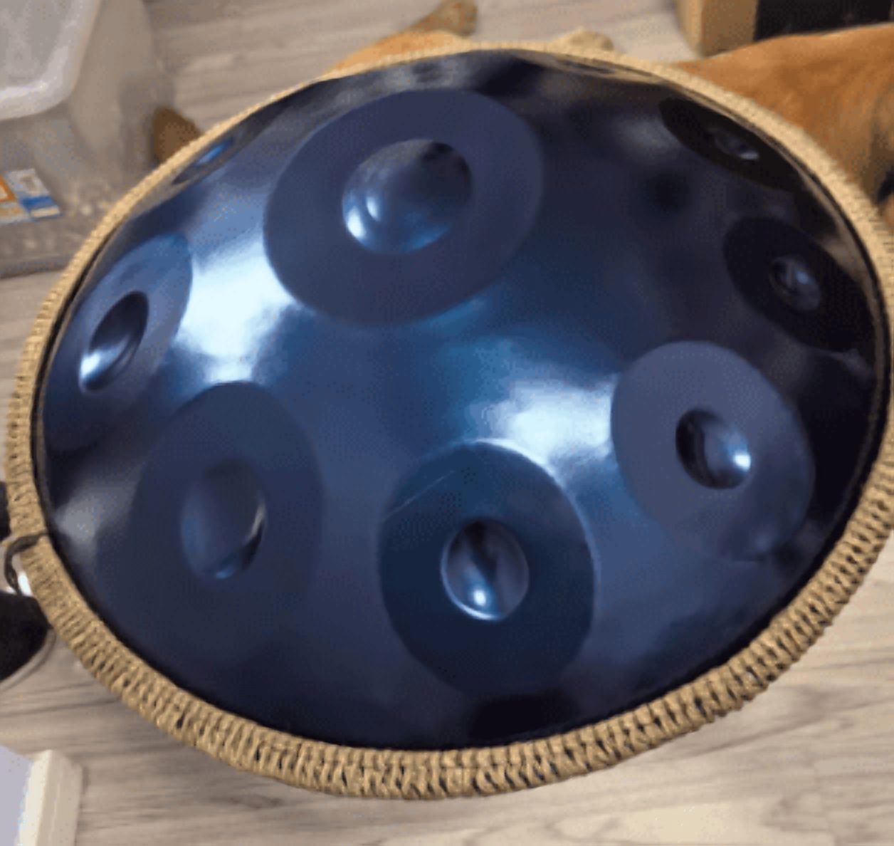Stainless steel hand drum pure hand-made blue ten-tone hand disc clear sound strap bag suitable for beginners