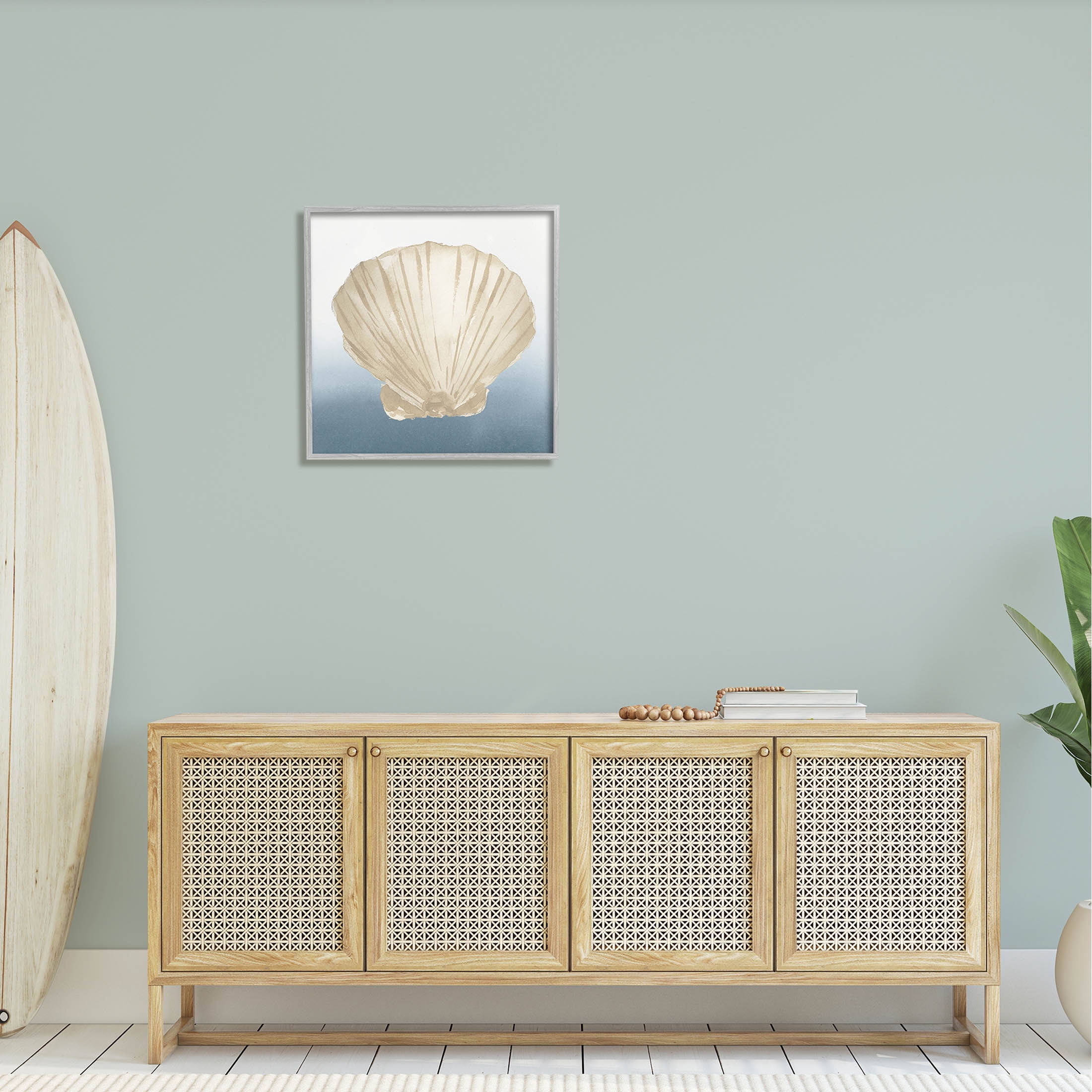 Aquatic Seashell Clam Composition Animals & Insects Graphic Art Gray Framed Art Print Wall Art