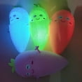 thumbnail image 1 of Gwong Juguete Forma de zanahoria luminosa de color sólido altamente simulado para niños Gwong 30009330, 1 of 6