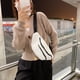 thumbnail image 2 of Bolso de pecho de felpa para mujer riñonera con cinturón de Likrtyny Color sólido bolsa cruzada de pecho de marca de diseñador riñonera de plátano, 2 of 9