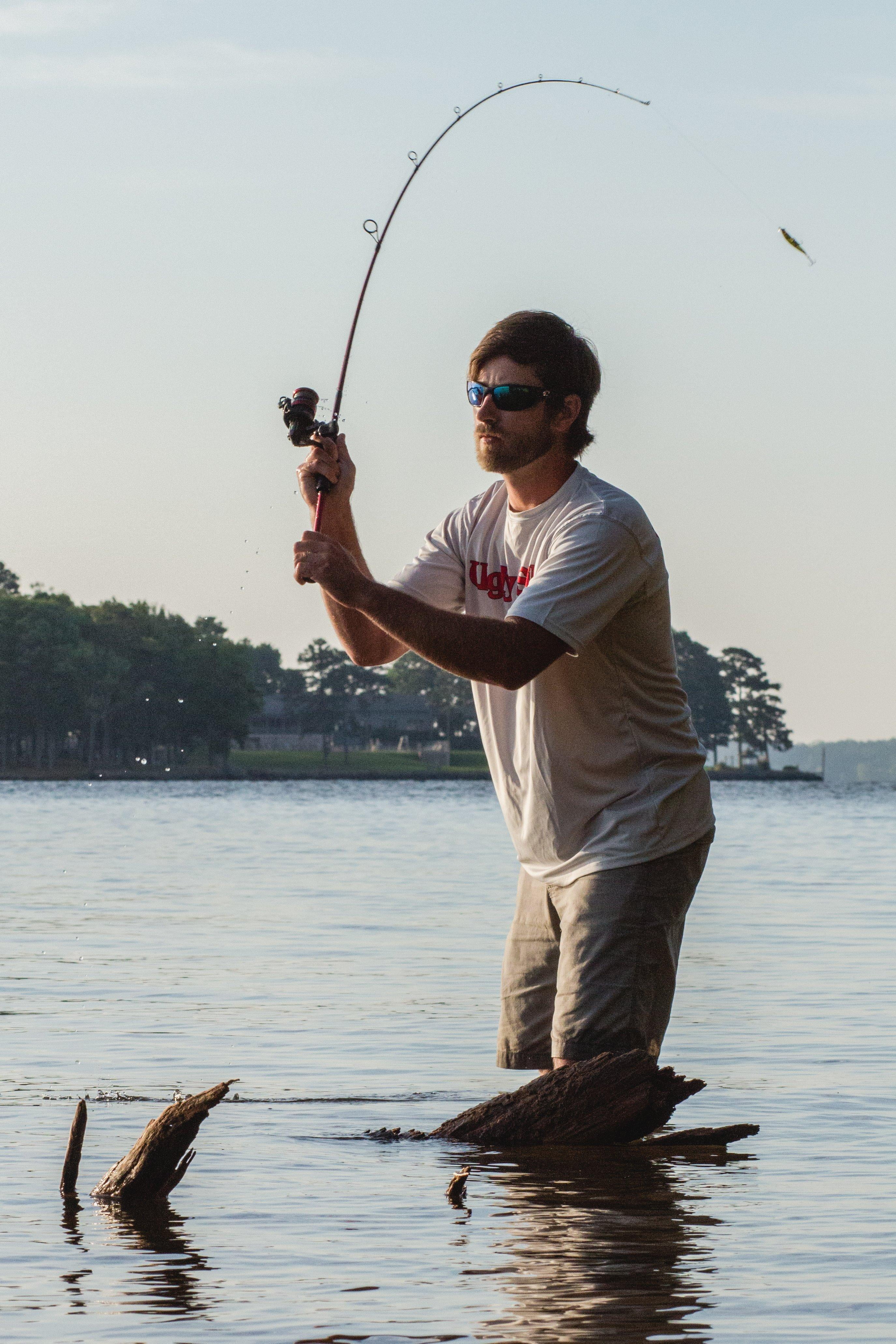 Ugly Stik Carbon Spinning Fishing Rod, 7', Medium Heavy