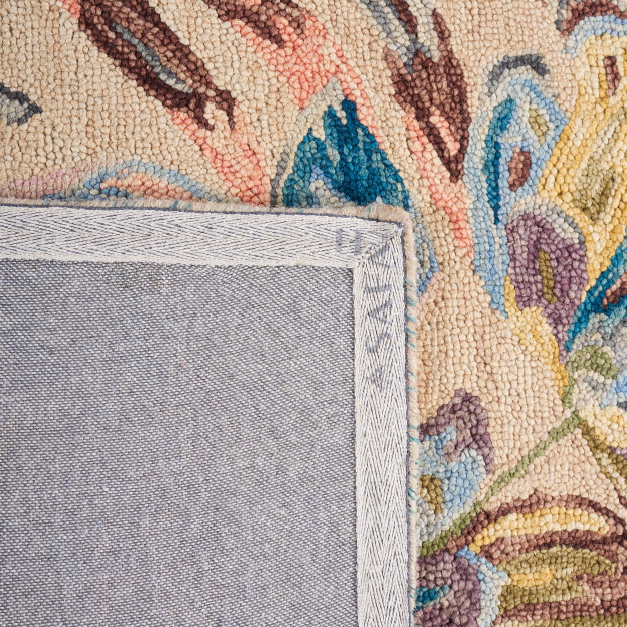SAFAVIEH Blossom Tobias Floral Area Rug, Beige/Purple, 5' x 8'