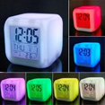 thumbnail image 2 of Reloj Despertador Digital YONGSHENG Anime LED 3 Pulgadas 7 Cambios de Colores, 2 of 5