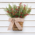 thumbnail image 1 of Cesta de Flores de Frutos Rojos de Simulación Navideña para Colgar En La Pared, Cesta de Enredaderas de Flores de Simulación para El Hogar, Decoración Navideña para Colgar En La Puerta, Corona de Flo, 1 of 7
