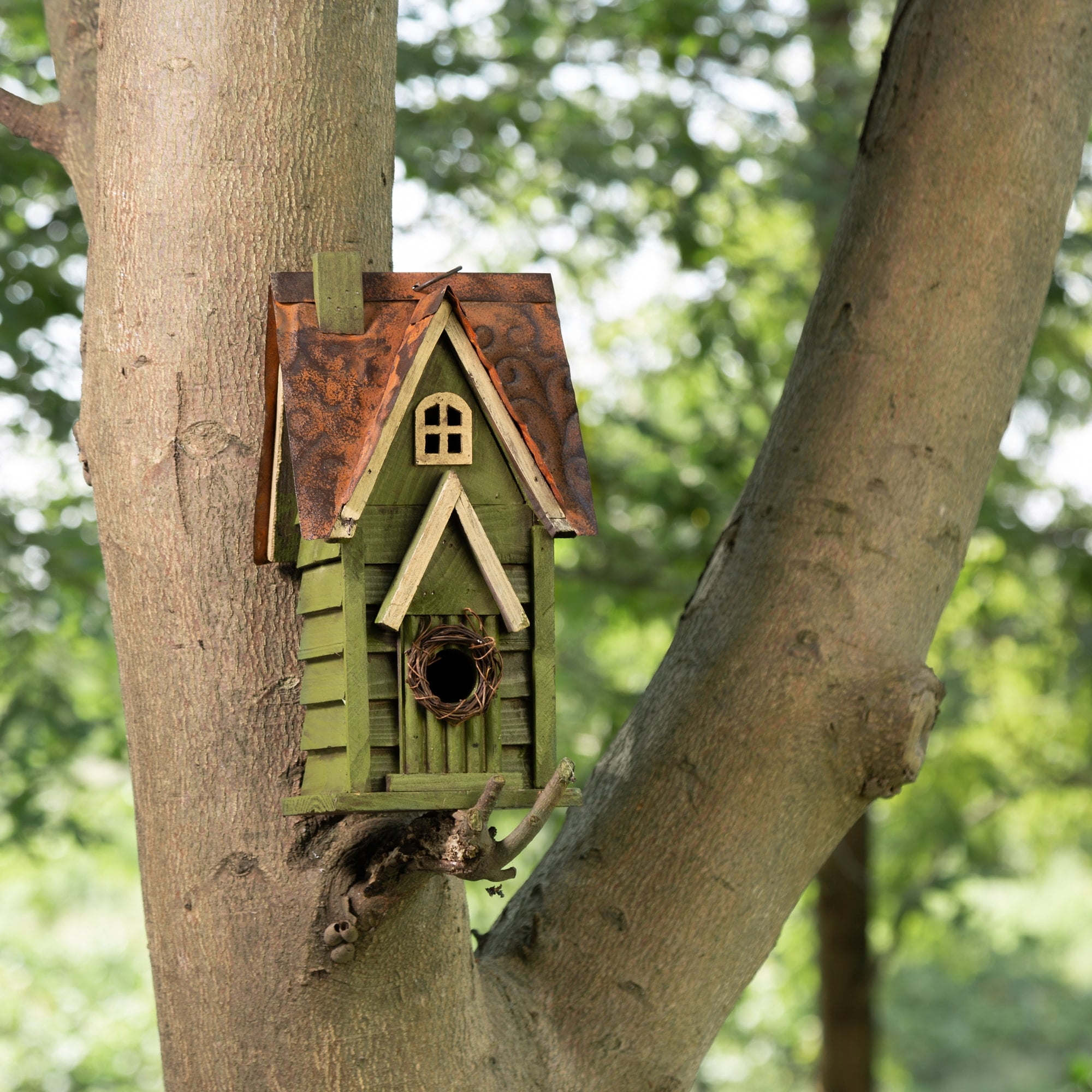 Glitzhome Wood Hanging Birdhouse for Outdoors