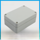 thumbnail image 1 of La caja impermeable de plástico 33*58*83 se puede procesar y es confiable en el día a día., 1 of 3