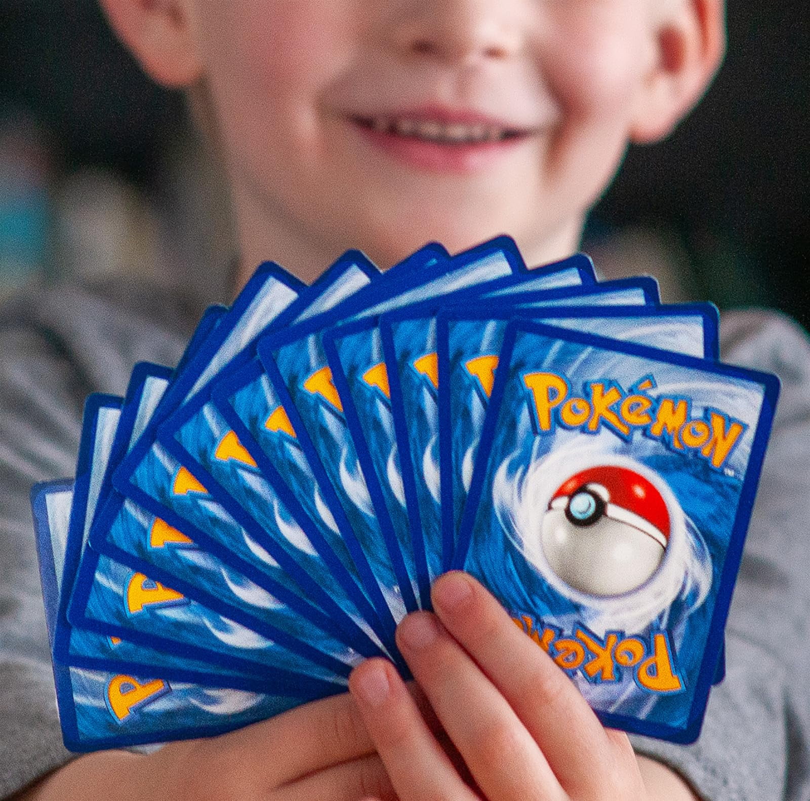 Pokemon 3 Booster Packs & 1 Random Foil