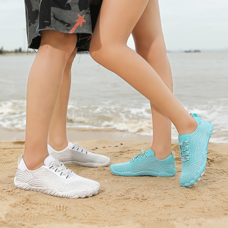 Season New Upstream Shoes Men's Lightweight Breathable Wading Beach Shoes-Cut Outdoor Hiking Shoes