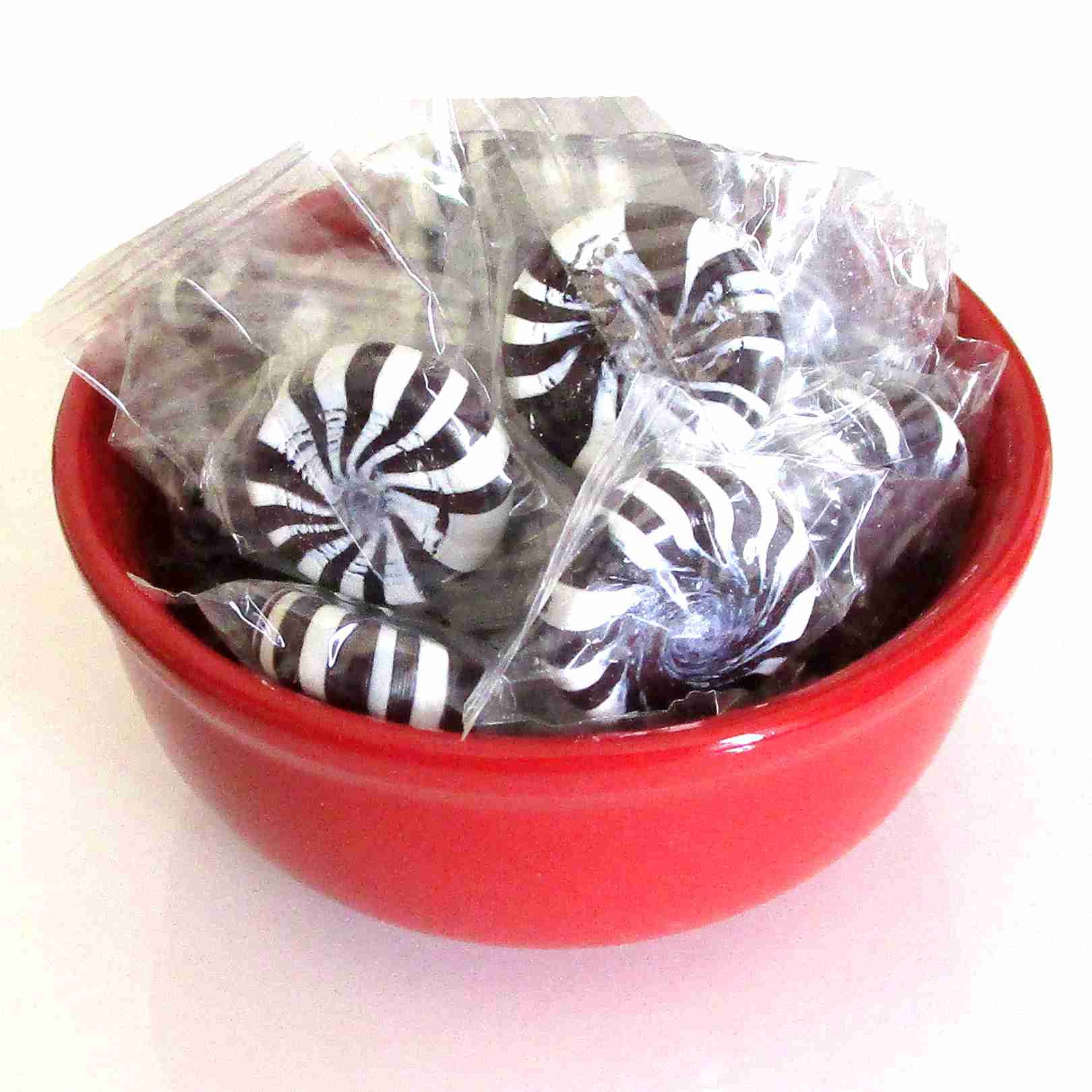 Primrose Licorice Starlight Mints Bulk Wrapped Hard Candy 2 lbs