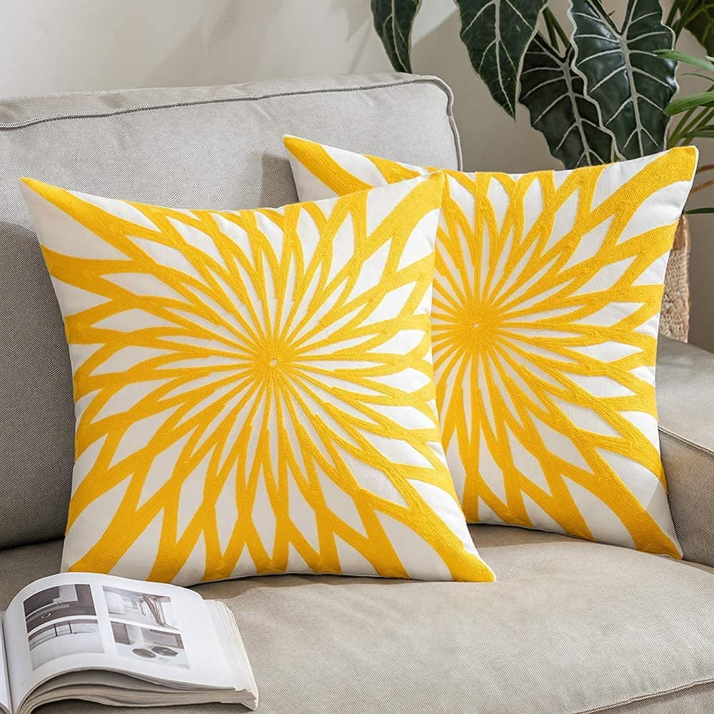 Yellow and white pillows hotsell