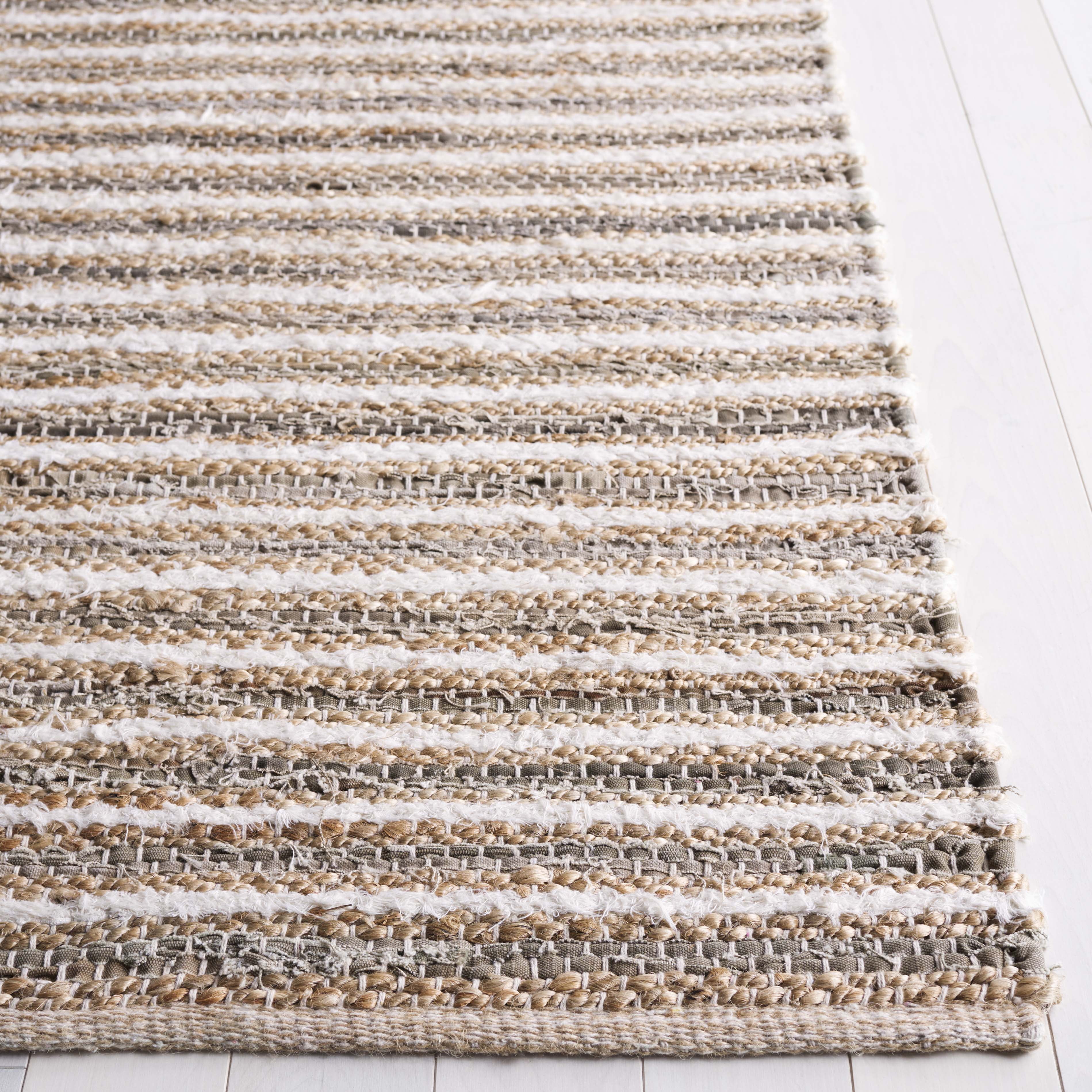 SAFAVIEH Cape Cod Jacinth Striped Area Rug, Natural/Green, 4' x 6'