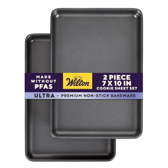 Wilton Ultra Toaster Oven Baking Pans Set 7" x 10" Non-Stick Small Cookie Sheets (2-Pack), Carbon Steel Bakeware for Cookies, Roasted Vegetables & Appetizers