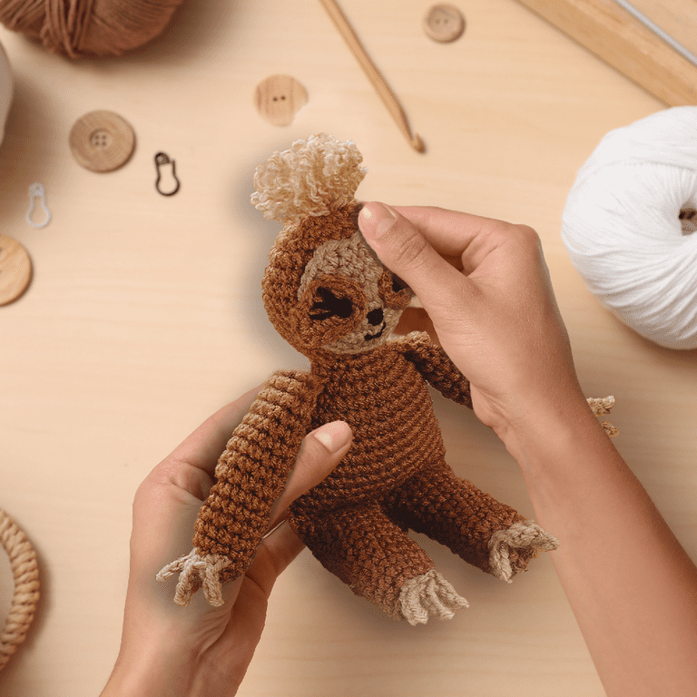Beginner Crochet Kit Giraffe, Easy Starter Amigurumi Kit, Learn to Crochet  Kit, Make You Own Diy Kit for Adults 
