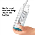 thumbnail image 4 of Set de Cepillos de Limpieza OXO Tot para Botellas de Agua y Vasos con Pajilla Gris, 4 of 9