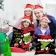 thumbnail image 3 of Decoraciones navideñas 2023, fundas de almohadas de Feliz Navidad, suministros de decoración navideña 2023 para regalos, 3 of 4