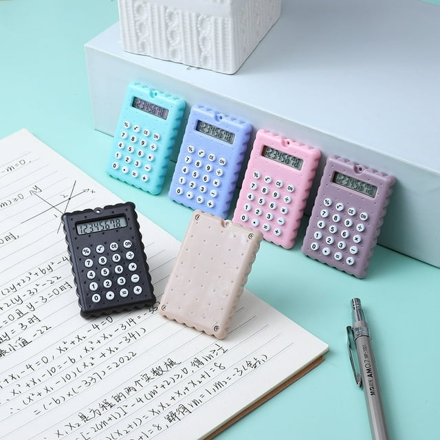 Xihbxyly Mini Calculadora Plegable, Diseño Portátil con Llavero, Compacta y Ligera, Gran Pantalla Lcd de 8 Bits, Color Caramelo, Ideal para La Escuela y La Oficina, Tamaño de 6 X 4 Cm.
