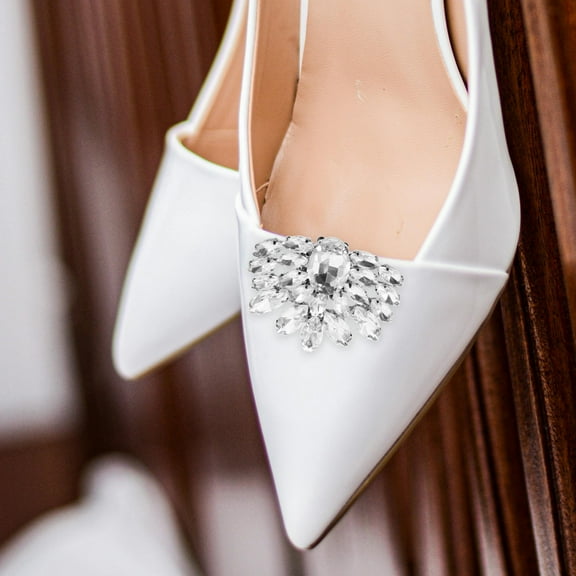 WEUVEB Clip On Shoe Embellishments 1 Pair Rhinestone Shoe Buckle Elegant Metal For Women Wedding Party
