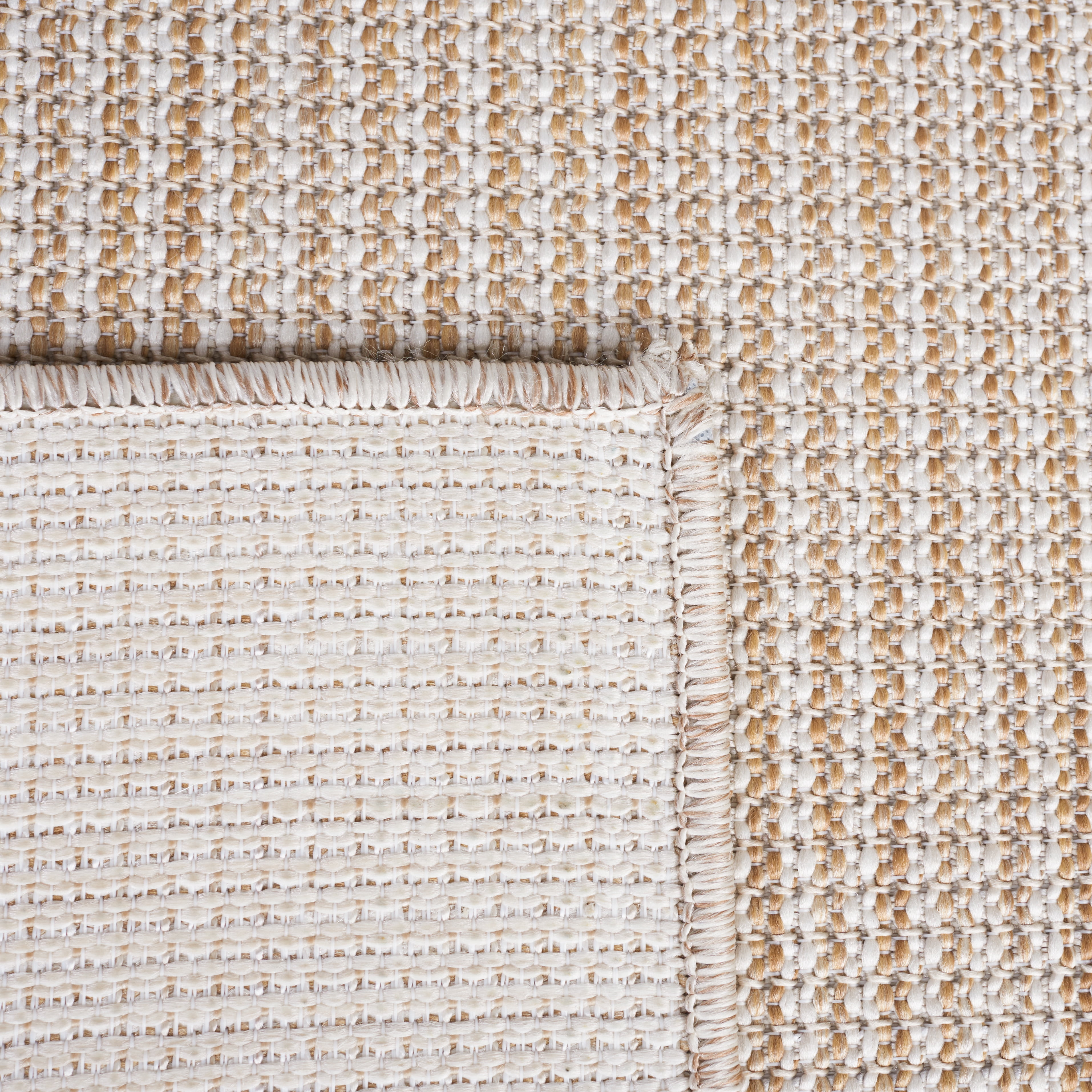 SAFAVIEH Martha Stewart Hampton Solid Indoor/Outdoor Area Rug, Beige, 6'5" x 6'5" Square