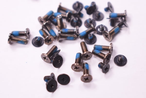 688934546643 Lenovo Screws 81EM000QUS