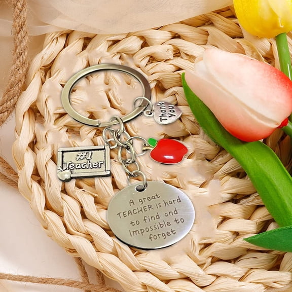 YYKihy Teacher Gifts For Women Teacher Keychain Personalized Teacher Appreciation Gifts From Student For Women Thank You Gifts