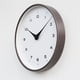 thumbnail image 5 of Reloj de pared moderno de madera maciza, silencioso, funciona con pilas, manecillas en forma de lágrima., 5 of 5