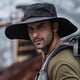 thumbnail image 3 of Sombrero de pescador con sombrilla de poliéster para hombre y mujer, gorro de ala grande impermeable resistente al desgaste para exteriores, 62cm de circunferencia, 3 of 5