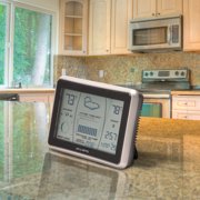 AcuRite Wireless Weather Station with Indoor/Outdoor Temperature, Hyperlocal Forecast, Moon Phase, Time, Date, and Built-In Barometer (00621A3)