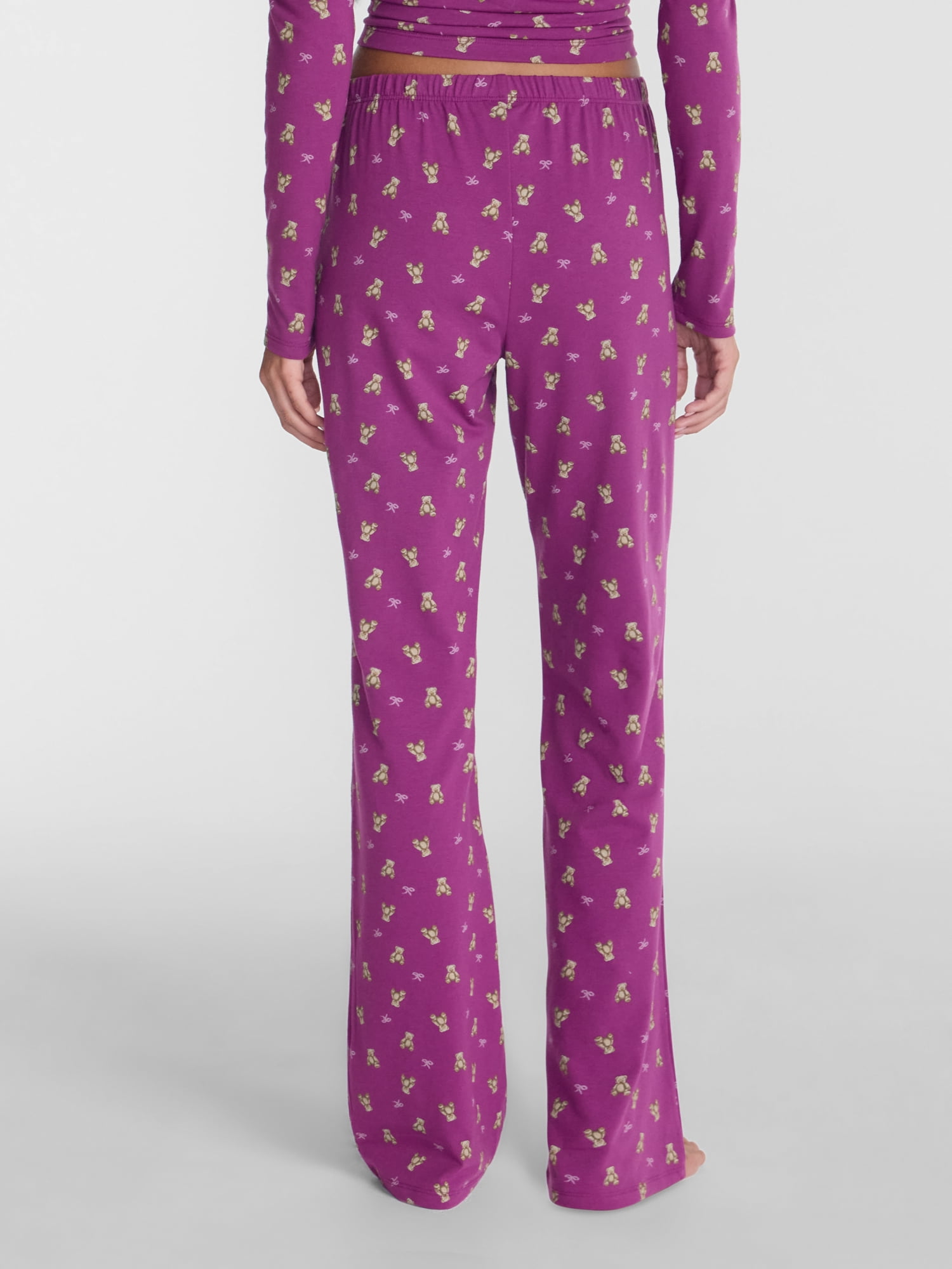 No Boundaries Cloud Core Low Rise Sleep Pants, 31” Inseam, Women's XXS-3X