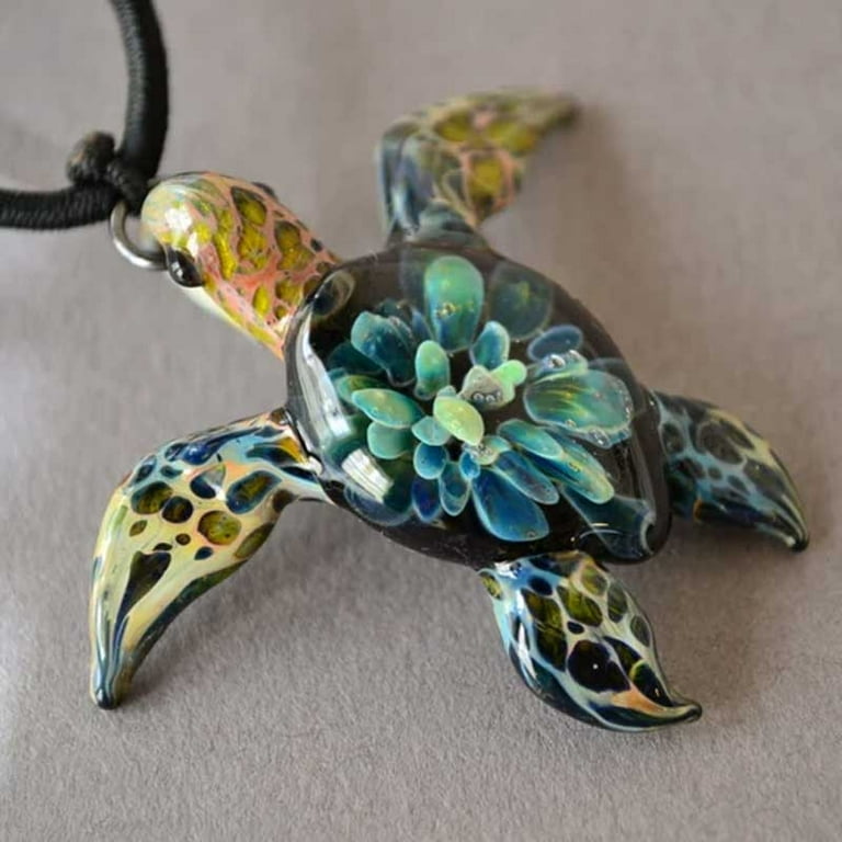 Glass turtle pendant deals