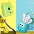 thumbnail image 3 of Funda de silicona con diseño de ojos grandes para AirPods, incluye gancho, color verde, estilo único y divertido., 3 of 7
