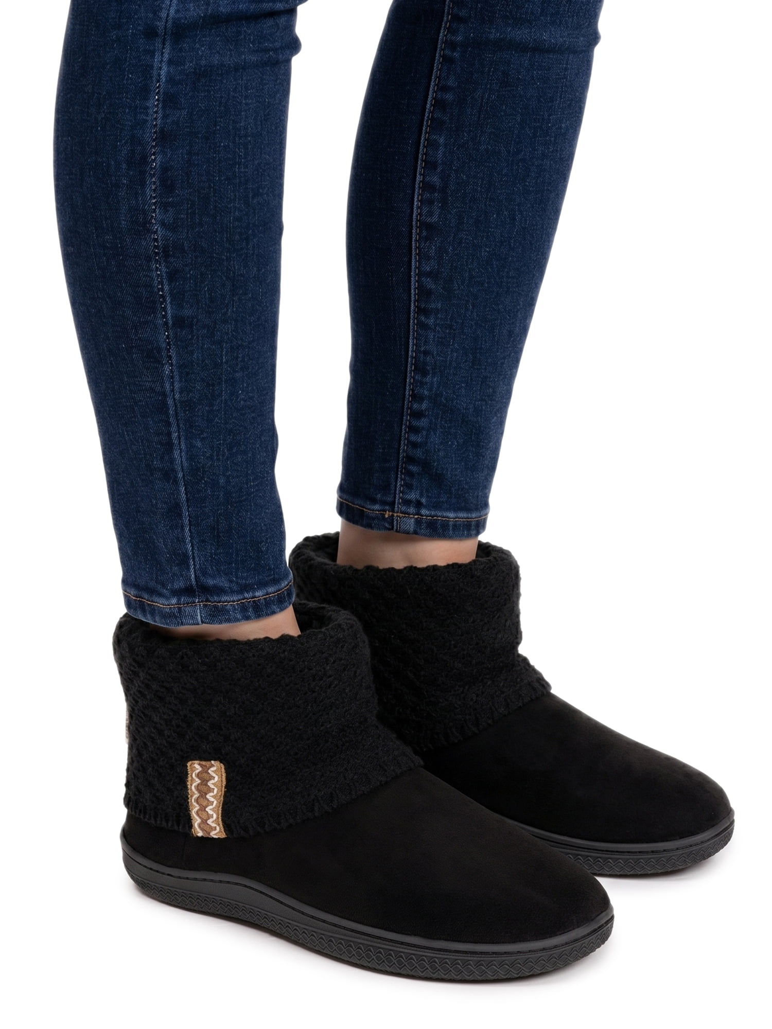 MUK LUKS Women's Cable Knit Bootie Slipper