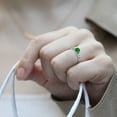 thumbnail image 5 of Gem Stone King 925 Sterling Silver Green Created Emerald and White Lab Grown Diamond Engagement Engagement Ring for Women (0.99 Cttw, Round 5MM, Gemstone May Birthstone, Size 7), 5 of 5