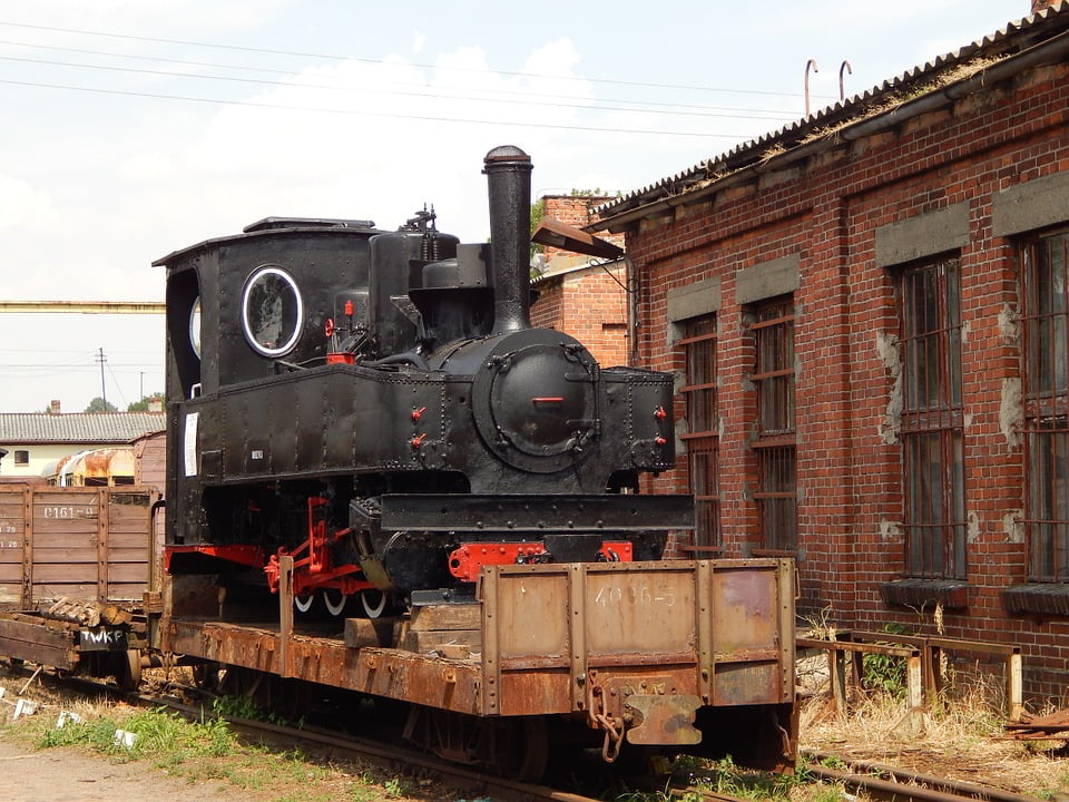 narrow gauge wagons
