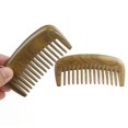 thumbnail image 2 of Peine de lujo Brillar con bolsillo de sándalo para hombres PEINE de dientes anchos, 2 of 5