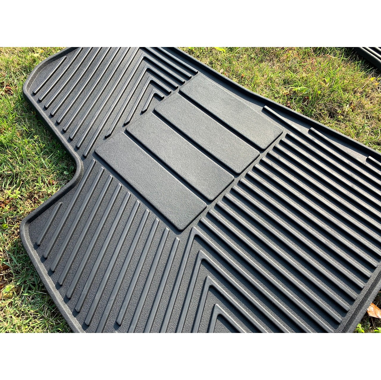 Road Comforts 2 Piece Front Set Custom Fit Floor Mat Fits select: 2013-2015 JEEP GRAND CHEROKEE, 2013-2015 DODGE DURANGO