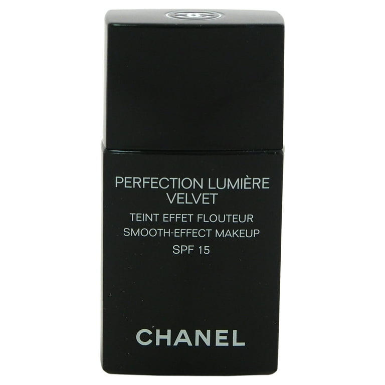 Chanel Perfection Lumiere Velvet Smooth Effect Makeup, Beige 1 oz 