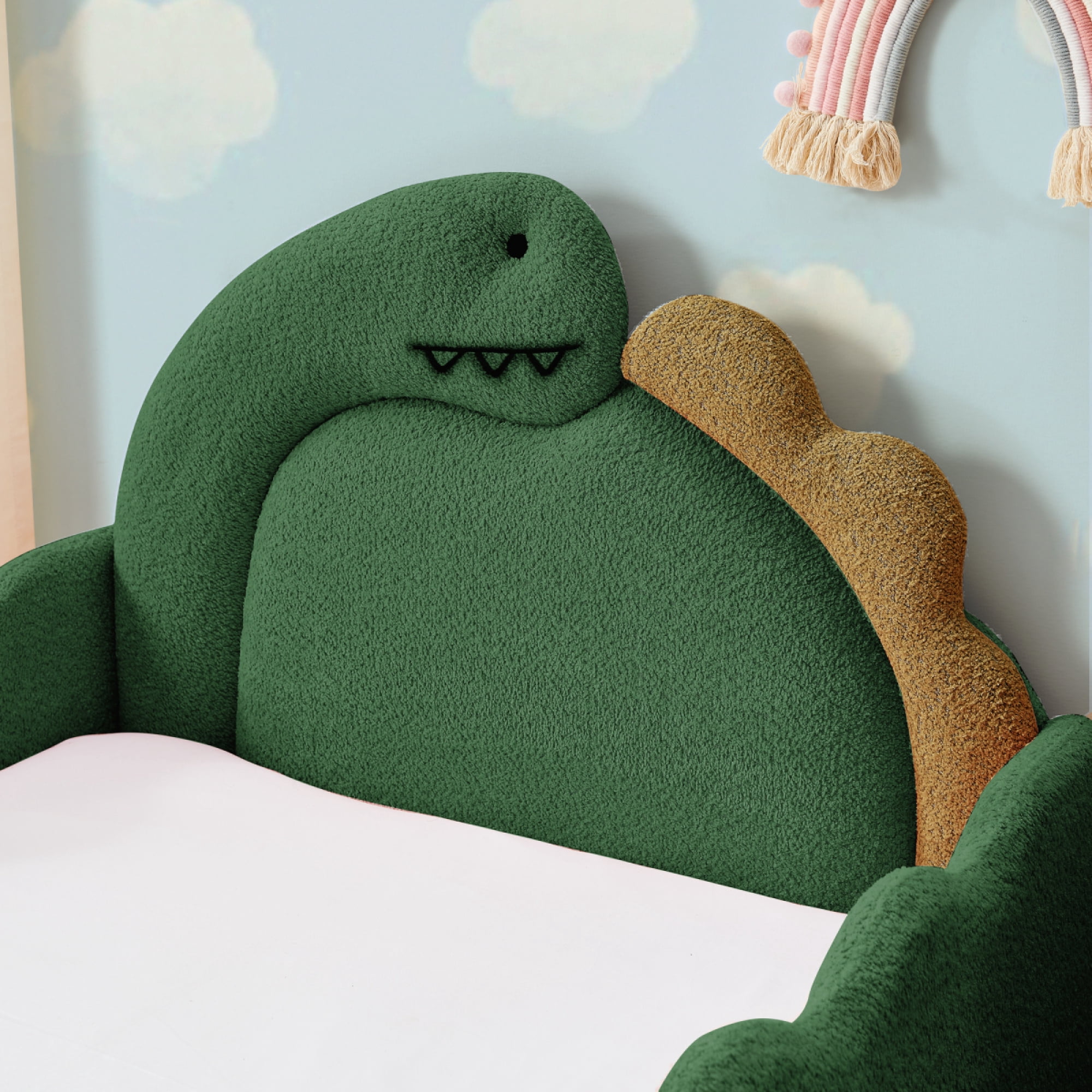 ChenyueFurn Twin Size Cute Dinosaur Bed, Solid Wood Frame with Safety Guardrails,Green