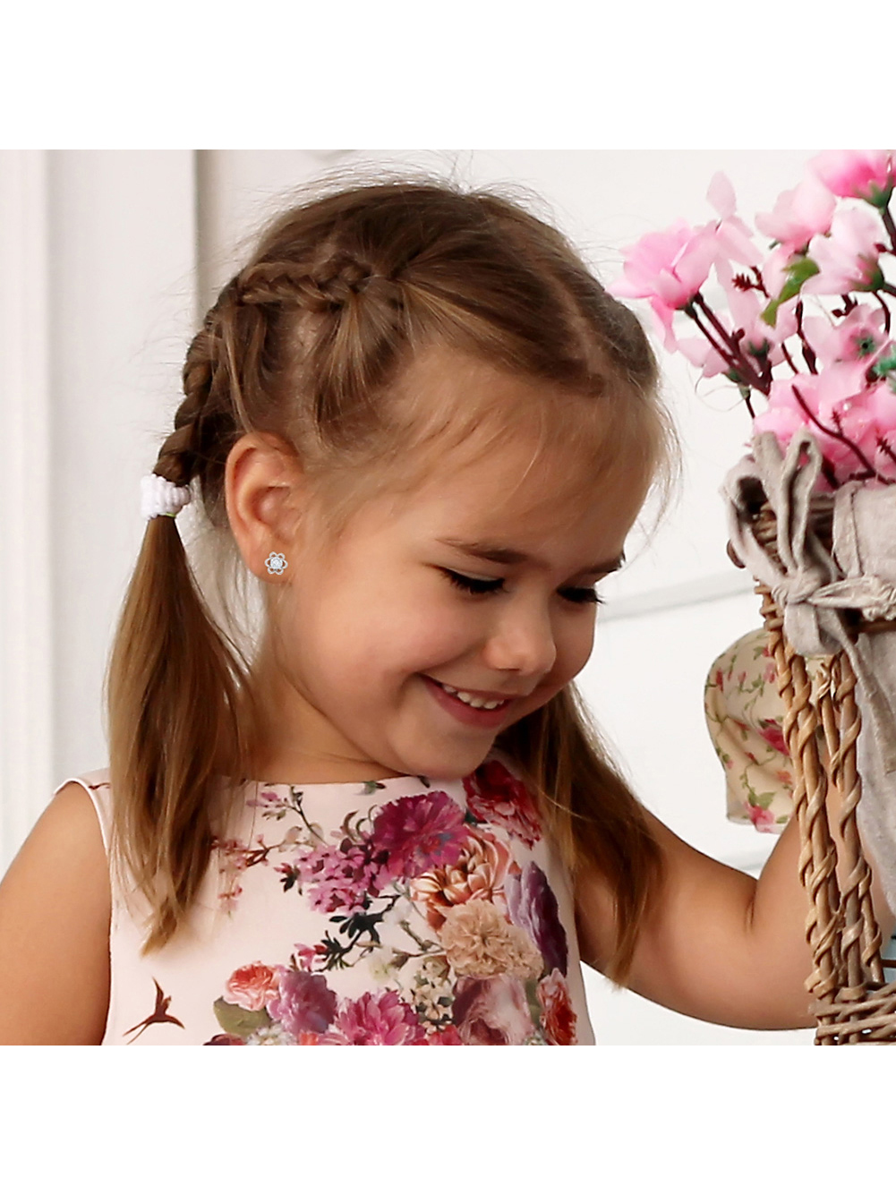 Fun Solitaire Flower Clear Kids / Girls Earrings Screw Back - Sterling Silver - image 3 of 7