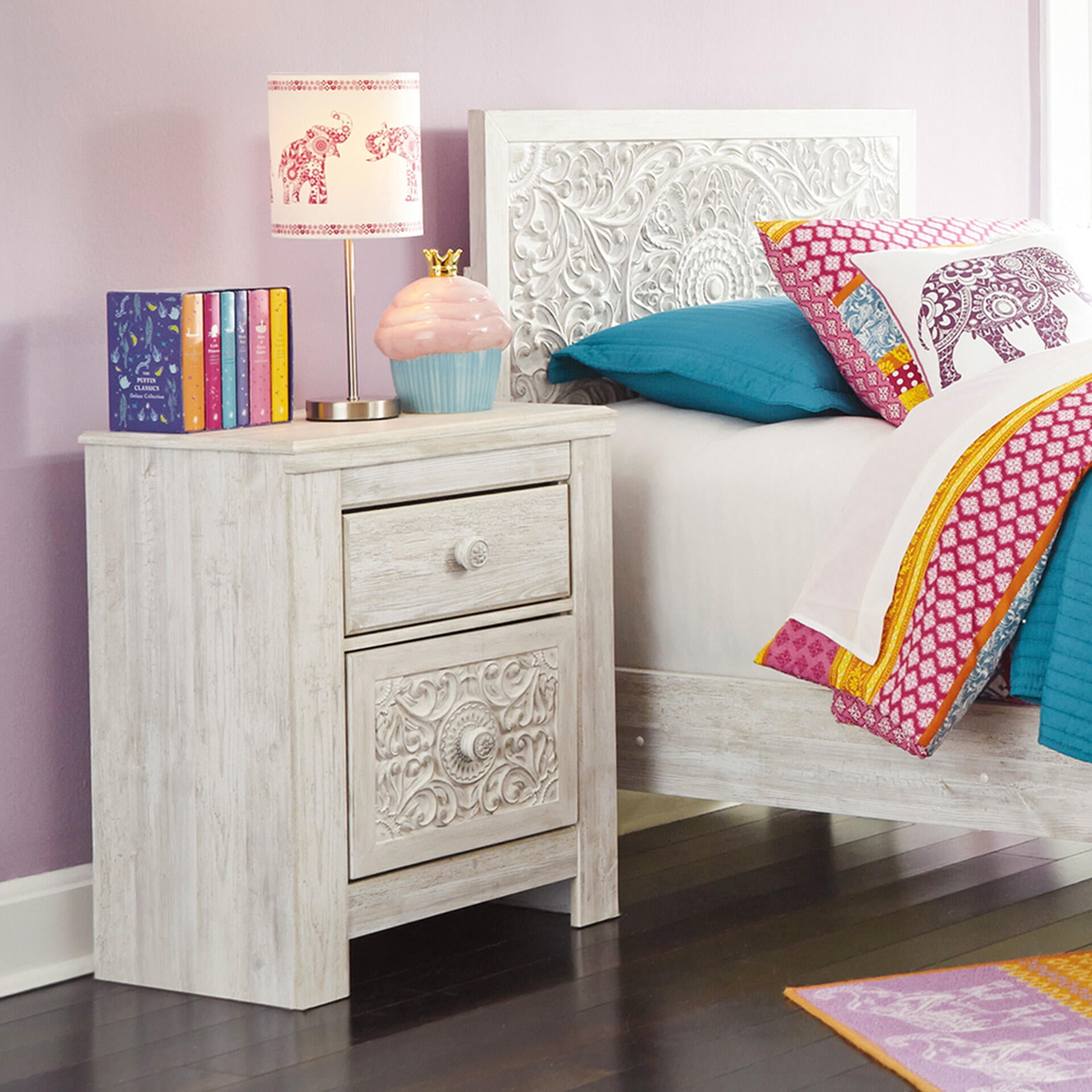 Signature Design by Ashley Traditional Paxberry 2 Drawer Nightstand, Whitewash