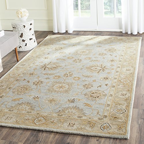SAFAVIEH Antiquity Ingram Traditional Bordered Wool Area Rug, Light Blue/Sage, 4' x 6'