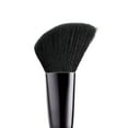 thumbnail image 4 of e.l.f. Cosmetics Pinceau Biseauté pour Fard à Joues, 4 of 6