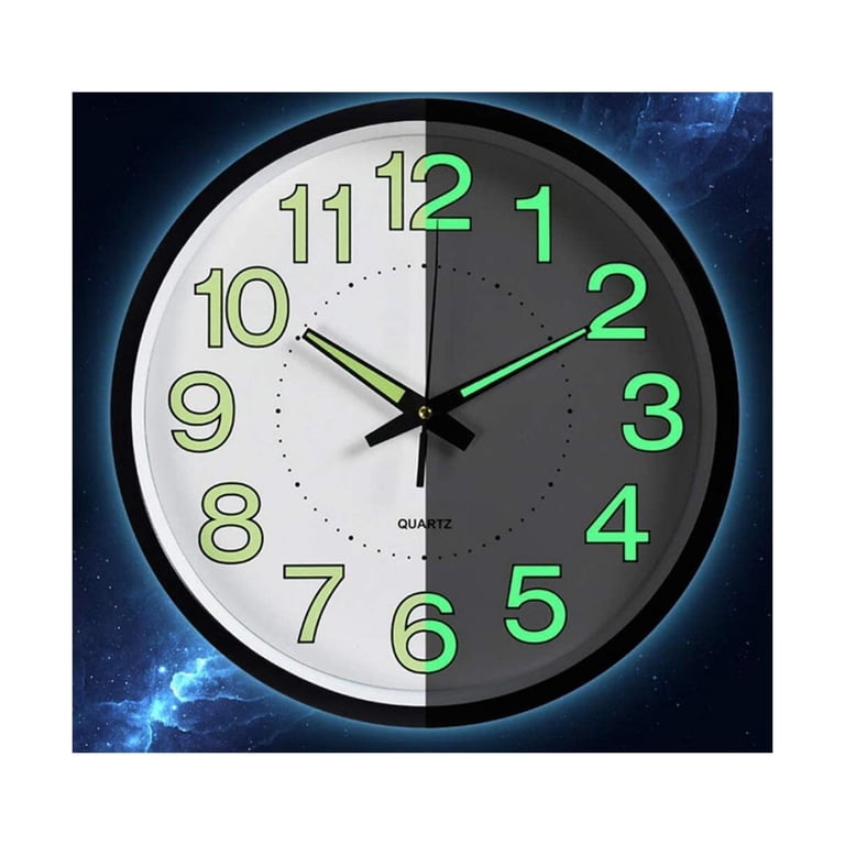 Silent Analog Alarm Clock with Night Light - Perfect for Bedside Silent Analog Alarm Clock with Night Light - Perfect for Bedside