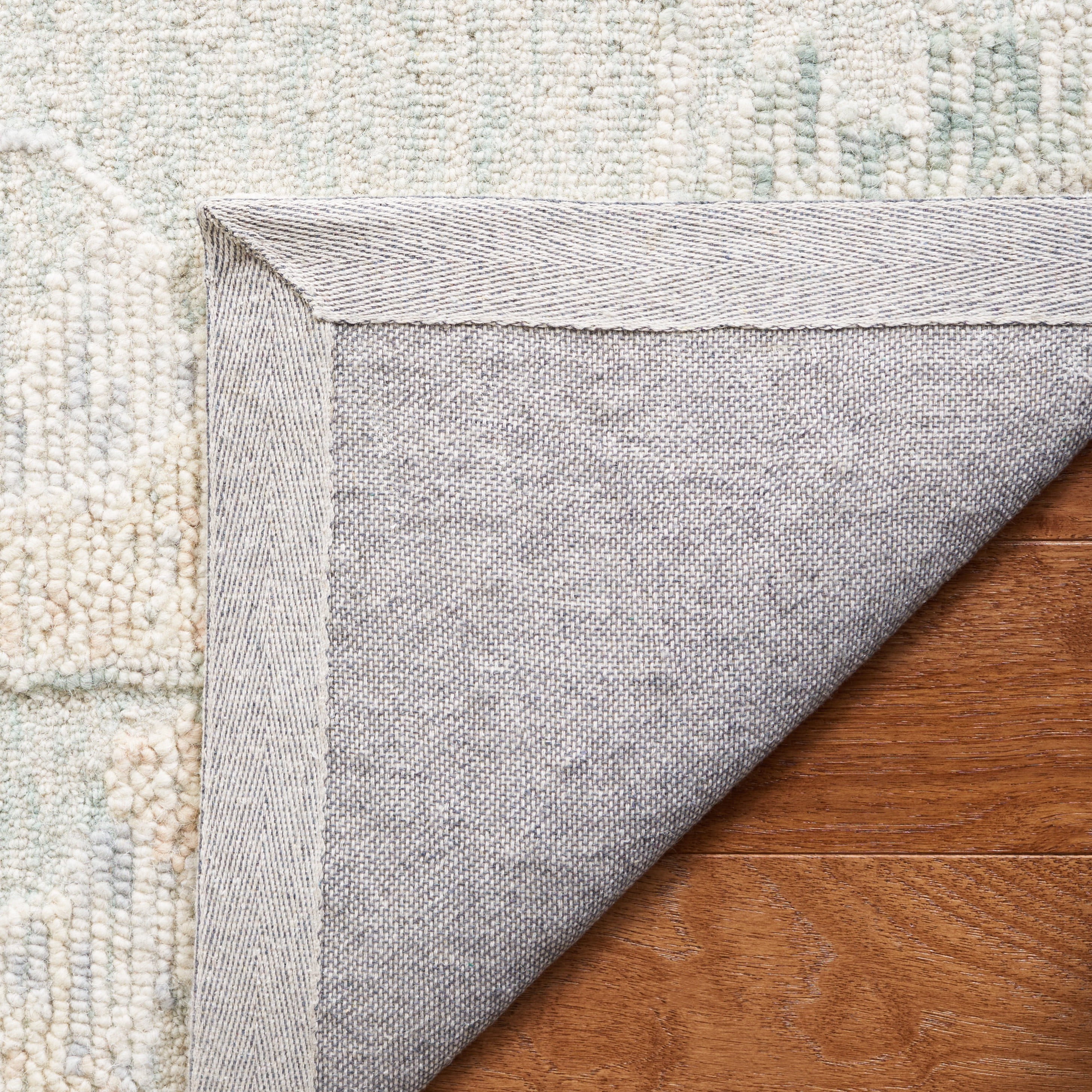 SAFAVIEH Abstract Lysette Floral Area Rug, Beige/Grey, 4' x 6'