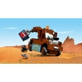 thumbnail image 3 of LEGO Juniors Mater's Junkyard 10733 Building Set (62 Pieces), 3 of 4