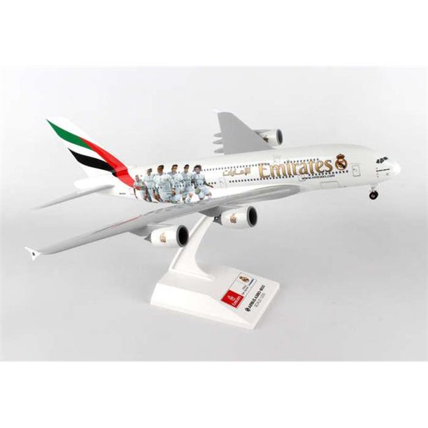 1 Isto 0 Emirates A380 Model Plane With Gear Real Madrid Walmart Com 1 Isto 0 Emirates A380 Model Plane With Gear Real Madrid Walmart Com